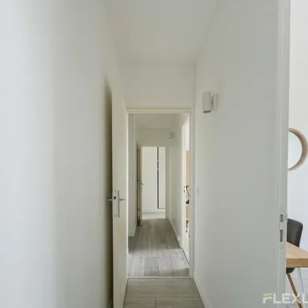 Flexliving - - Mouchez Holiday home Paris